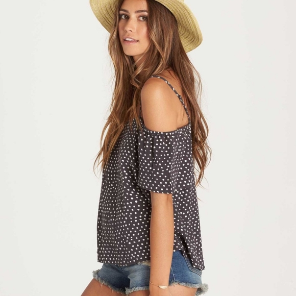 Billabong Tops - Billabong cold shoulder polka dot top medium